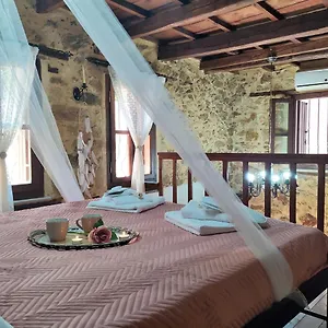 Filia's Traditional Haouse, Old Town In Appartamento